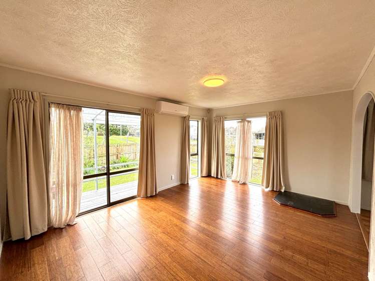 56 Sharland Avenue Manurewa_6