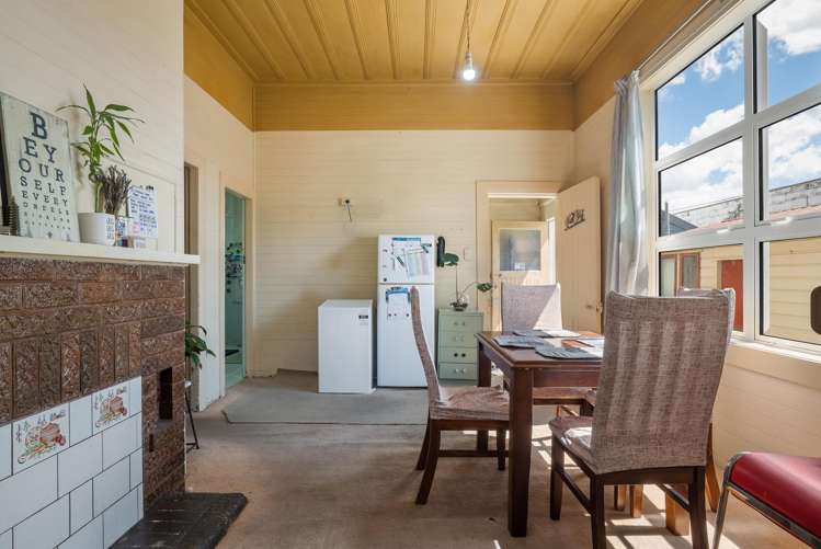 207 Richmond Street Thames_10