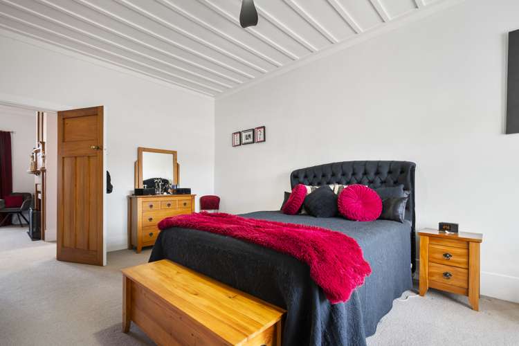 287 College Street West End_24