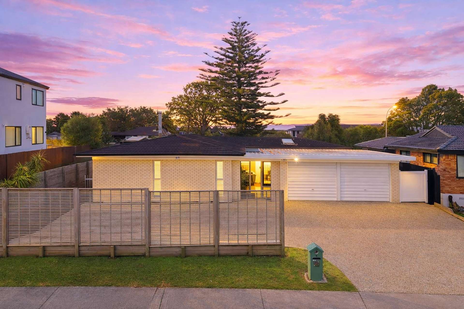 6 Fratley Avenue Farm Cove_0