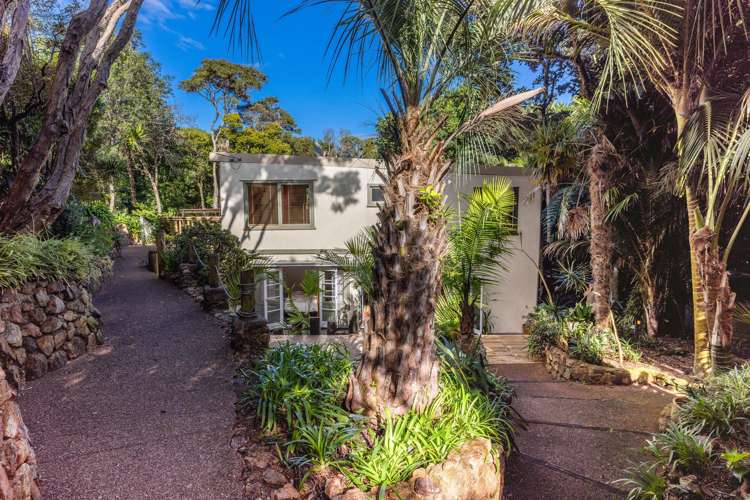 35 Hekerua Road Oneroa_19