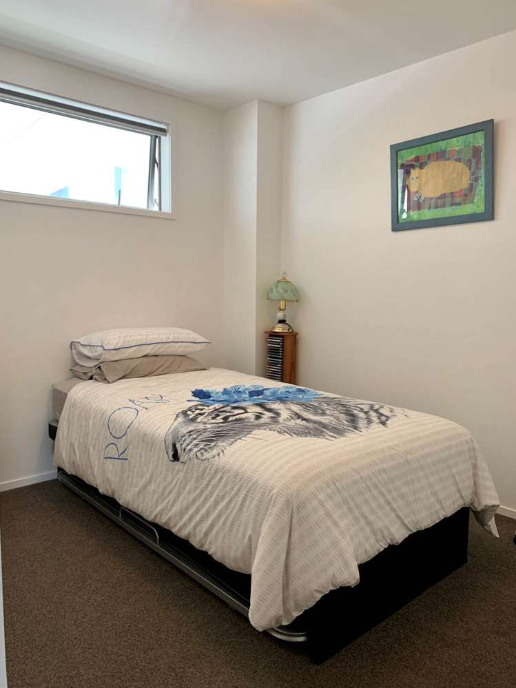 209/17 Link Crescent Stanmore Bay_5