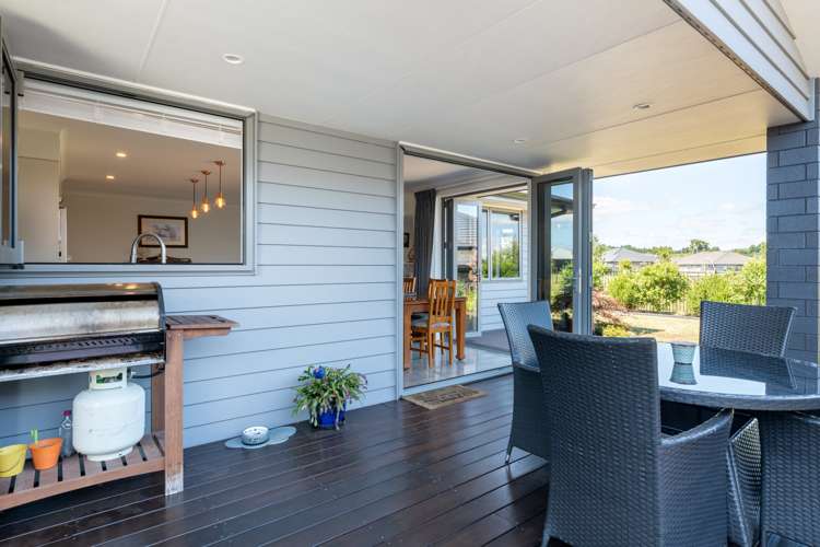 69 Puhirake Crescent Pyes Pa_14