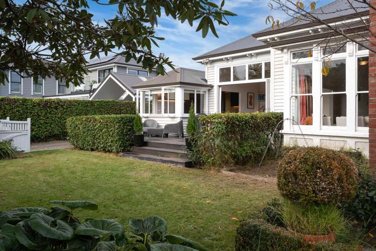 8 Aikmans Road Merivale_22