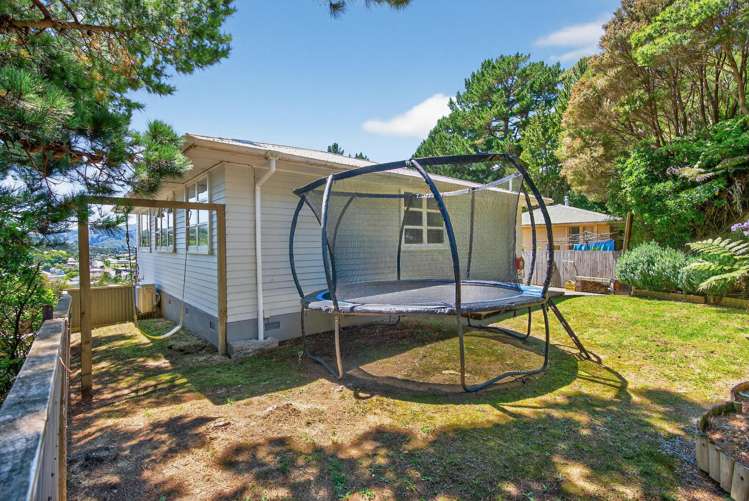 15 Thomson Grove Stokes Valley_19