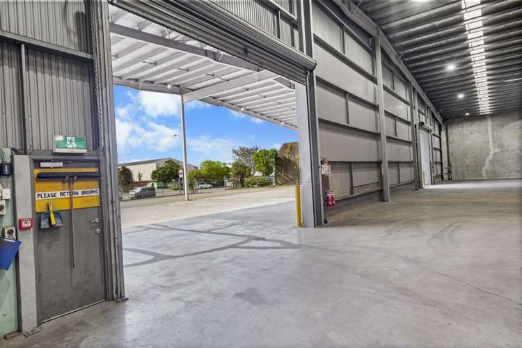 13-15 Edmonton Road Hornby_14