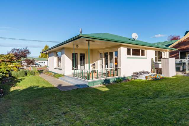 Comfortable Living with Easy-Care Appeal