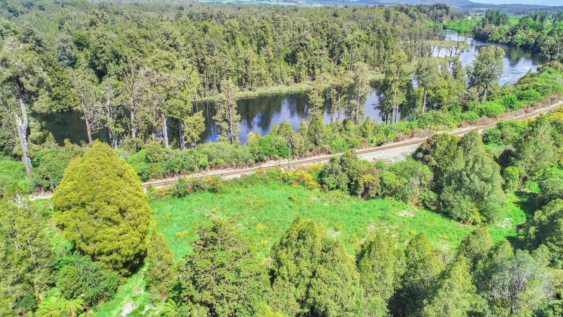 1946 Arnold Valley Road Moana_0