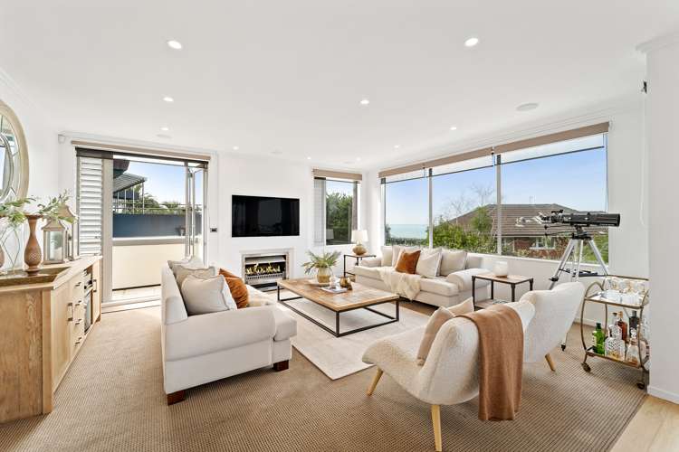 33a Churchill Road Murrays Bay_13