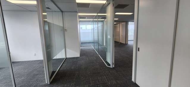 4/33 Apollo Drive Albany_2