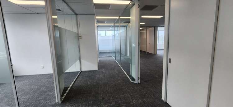 4/33 Apollo Drive Albany_2