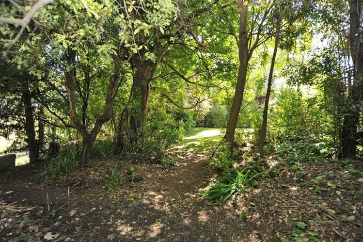 8 Lincoln Road Hillmorton_32