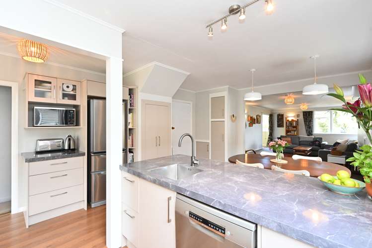 2 Rose Street Napier South_7