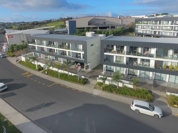 201/17 Link Crescent Stanmore Bay_15