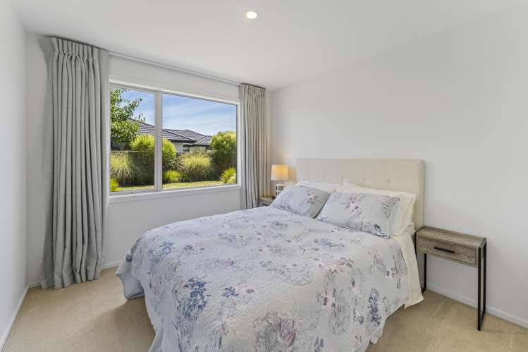 86 Berryfield Drive Richmond_21