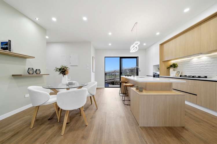 7 Harakeke Lane Orewa_10