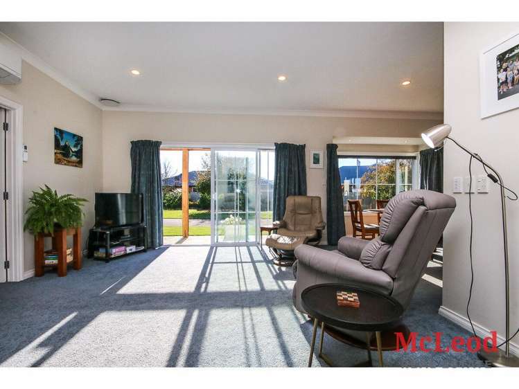 1 Farm Road Allenton_6
