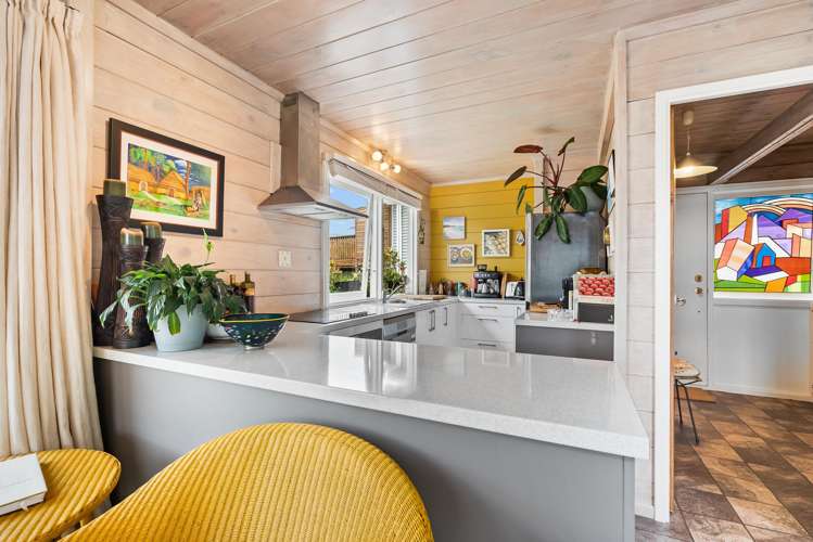 65 Russell Road Kensington_5