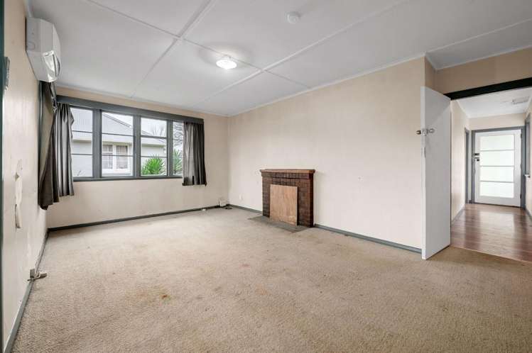 41 Old Farm Road Hamilton East_12