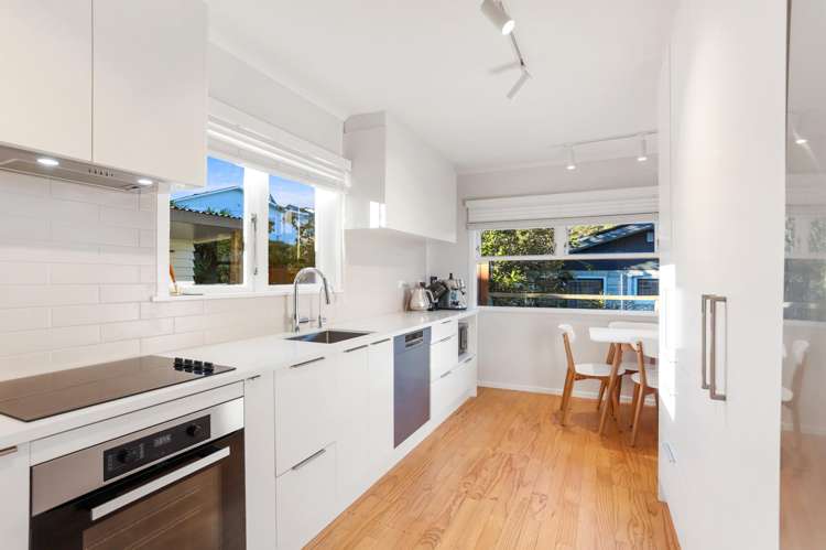 52 Taupo Street Green Bay_8