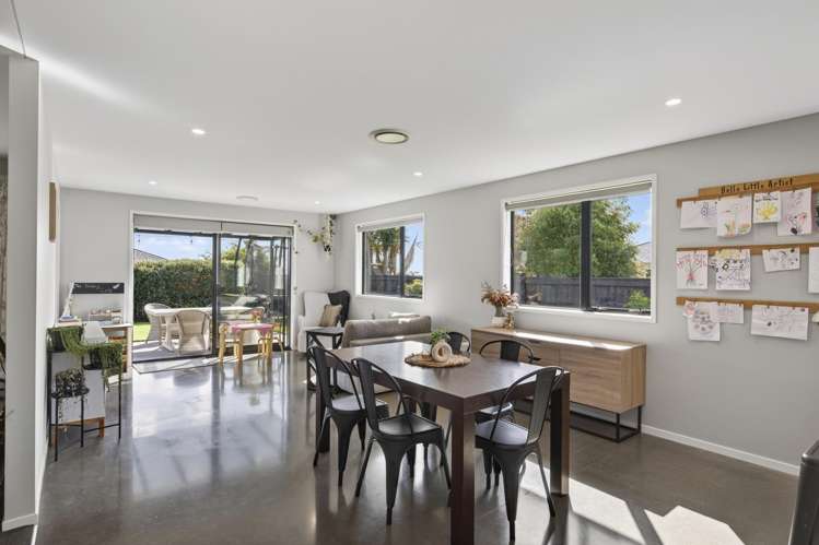 4A James Drive Bell Block_14