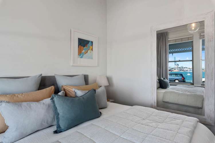 31 Queens Parade Devonport_51