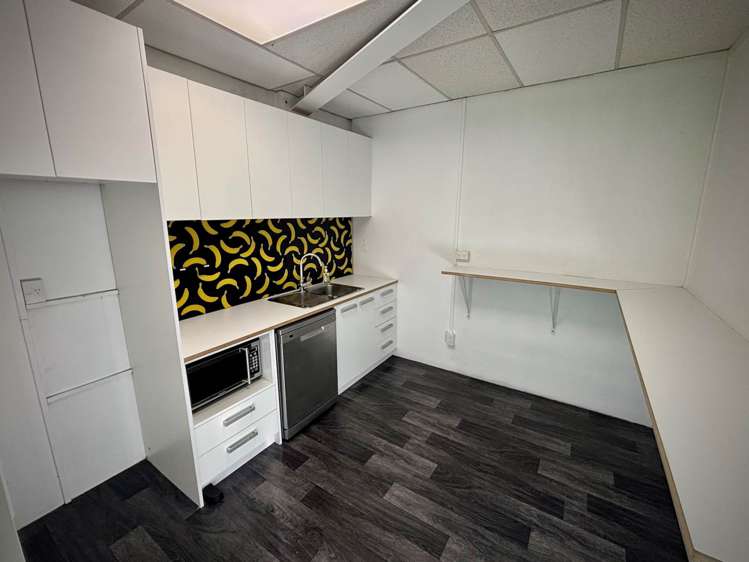 Unit 2/322 New North Road Kingsland_15