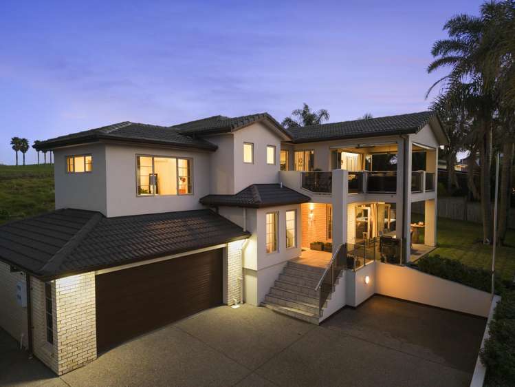 8 Tui Brae Beachlands_28