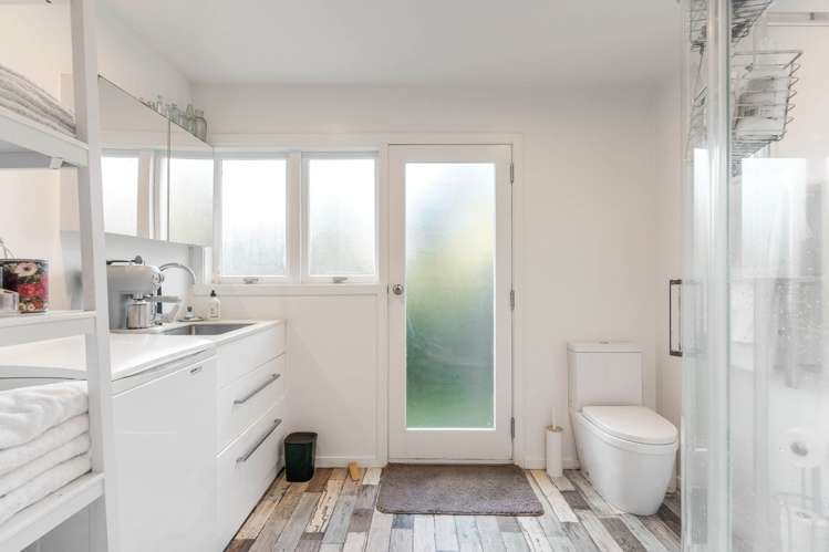 1/4 Elizabeth Place Mairangi Bay_3
