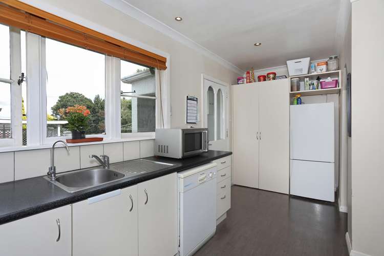 8 Lambert Street Marton_9