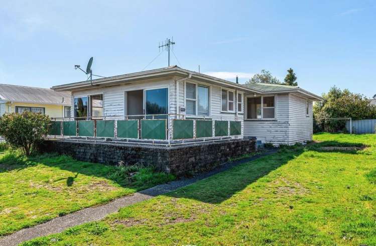 81 Rangipoia Place 11211_1