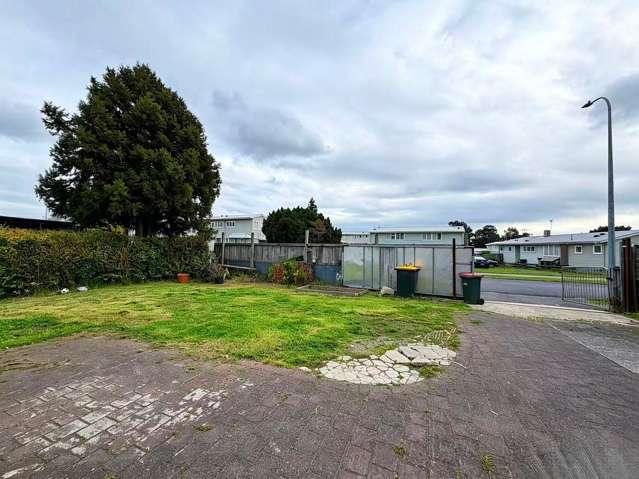 16 Vickerman Street Otara_3