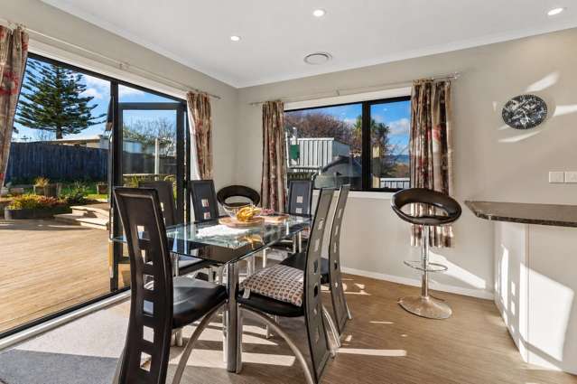 8 Arnold Grove Paraparaumu Beach_2