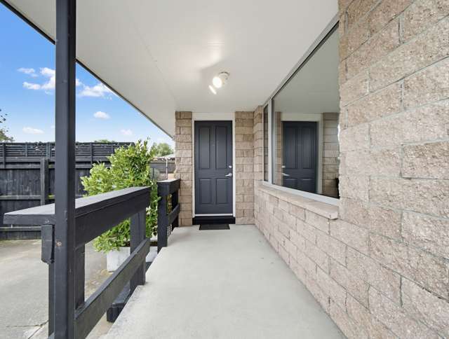 2/4 Queenspark Drive Parklands_4