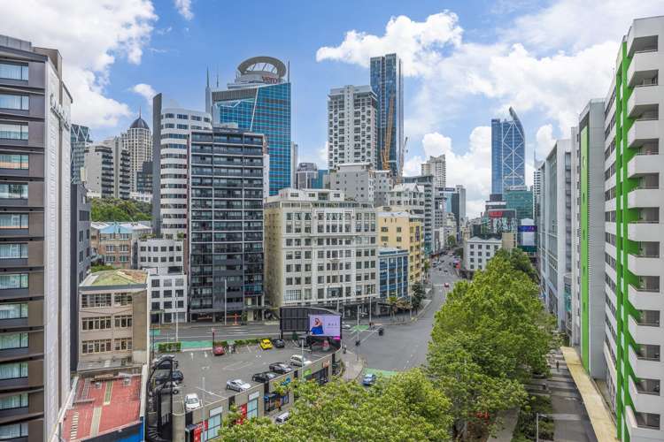 907/30 Beach Road Auckland Central_6