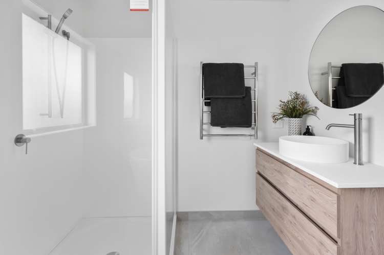 10 Cassin Place Taradale_14