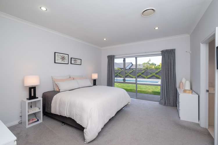 10 Donald Place Frimley_11