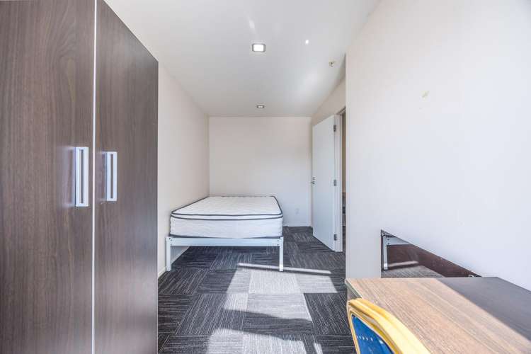 1820/21 Whitaker Place Grafton_11