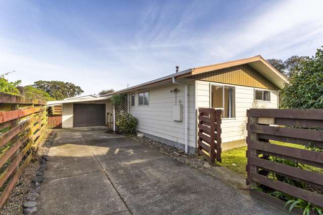 26 Cypress Grove Paraparaumu_1