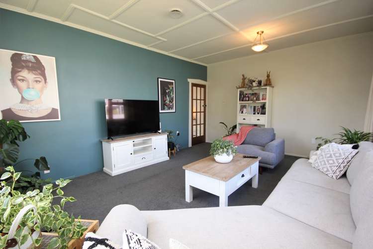 7 Clouston Street Saint Martins_9