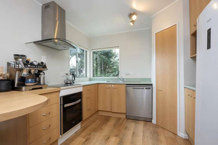 5/263a Titirangi Road Titirangi_9