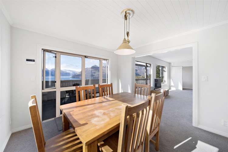 10 Von Place Fernhill/Sunshine Bay_5
