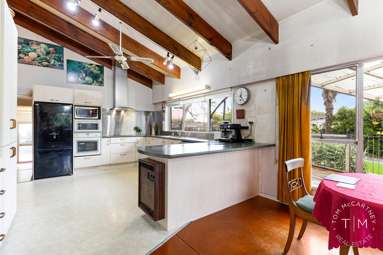 11 Huia Road_4