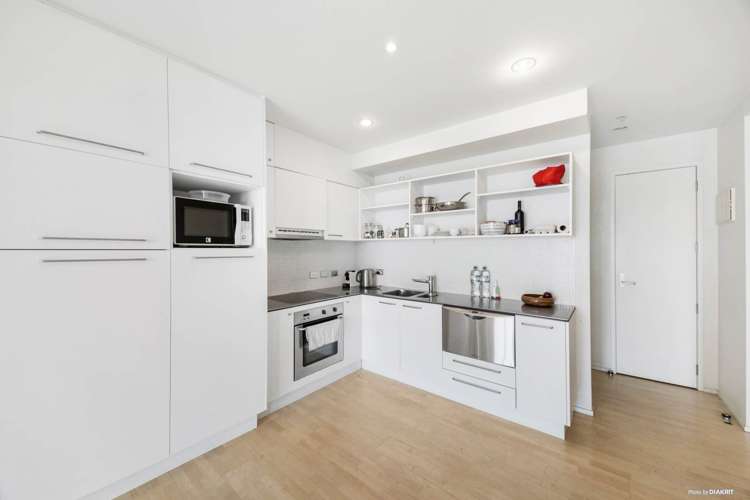 1309/30 Beach Road Auckland Central_5