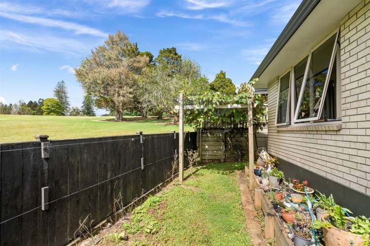 34 Lochiel Place Te Kamo_23