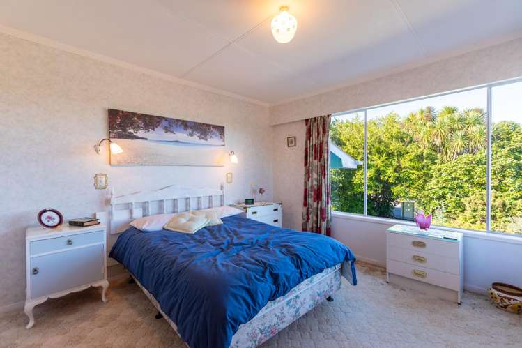 25 Guy Street Dannevirke_11