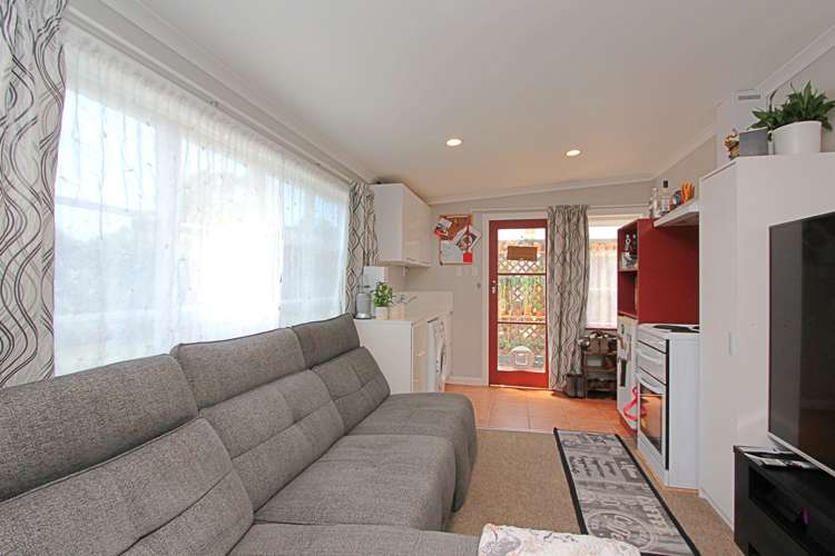 24 Auckland Road Greenmeadows_13