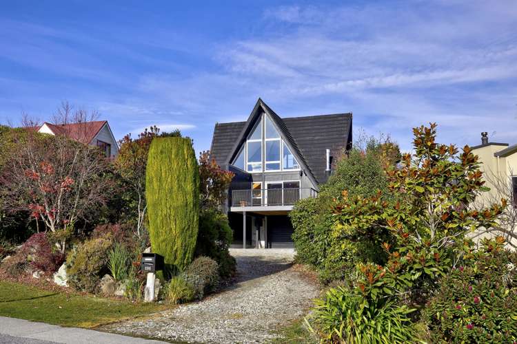 696 Peninsula Road Kelvin Heights_21