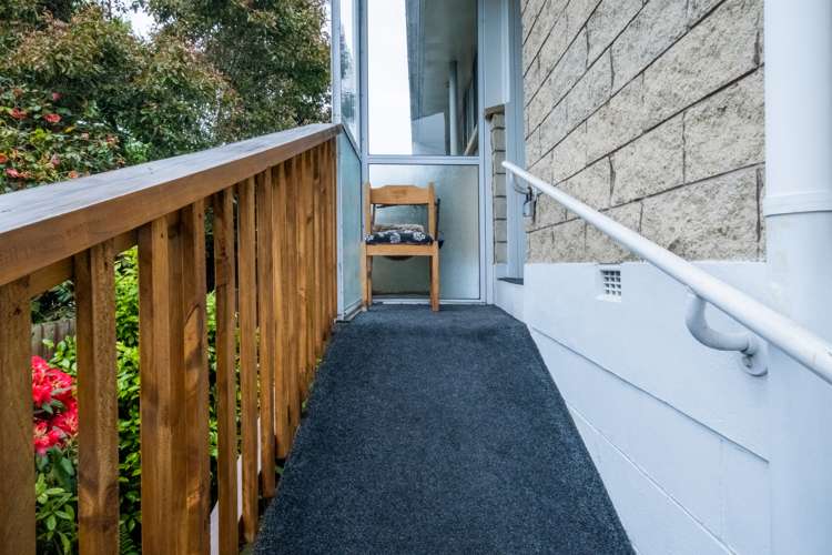 1/61 Evans Street Waimataitai_32