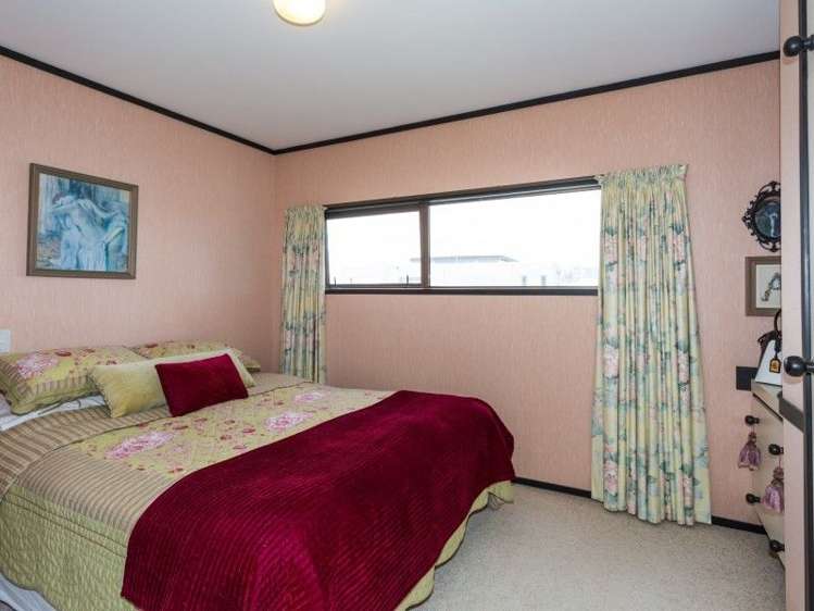 76 The Esplanade Westshore_13